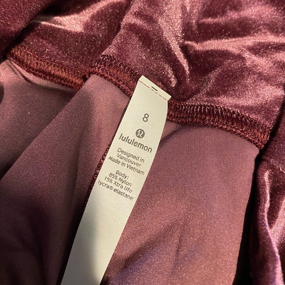 NWT Lululemon Wunder Lounge HR 28” *V - Picture 6 of 8